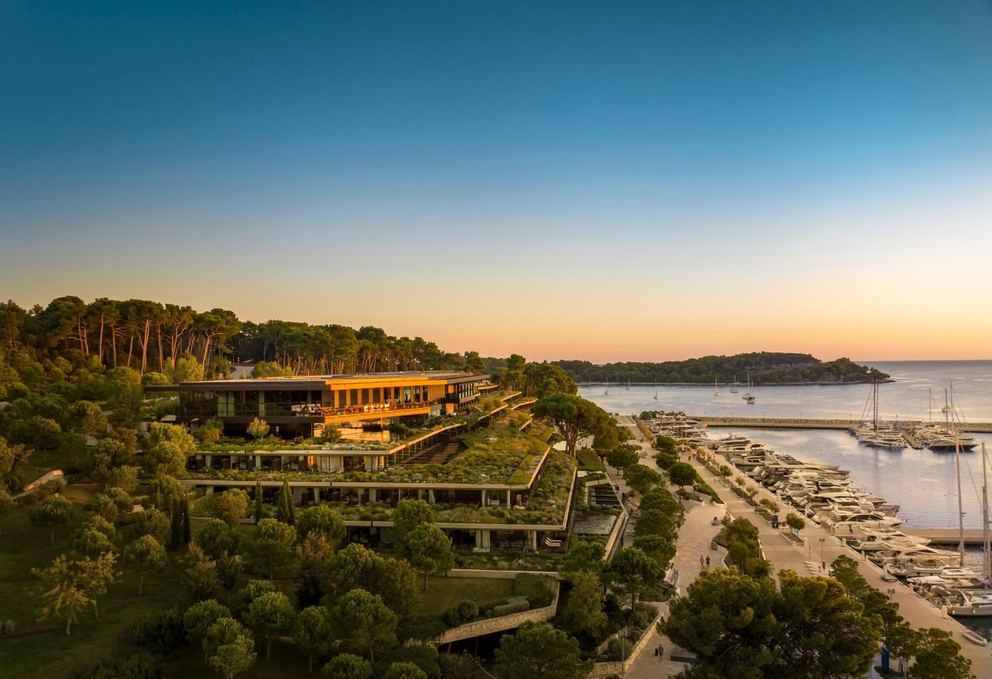 Grand Park Hotel Rovinj By Maistra Collection Exterior foto